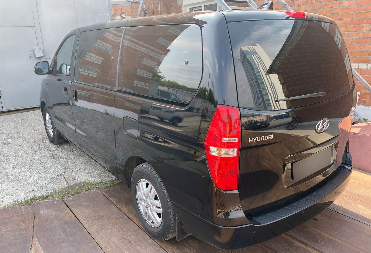 Hyundai H-1 (Grand Starex)